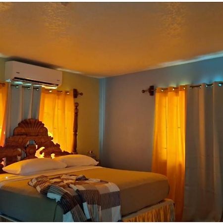 Hill View Vacational Rental Runaway Bay Luaran gambar